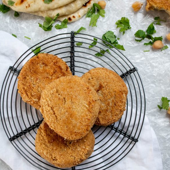 fried hummus cakes served with buttered naan