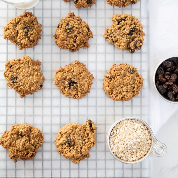 oatmeal raisin cookies ready to eat