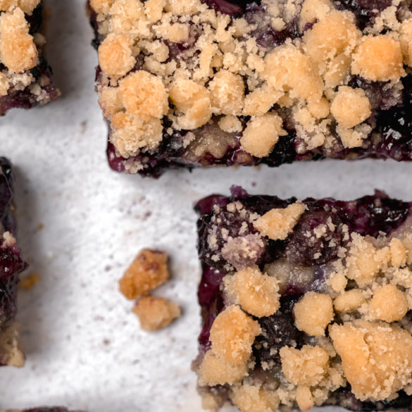 blueberry pie bars ready to eat